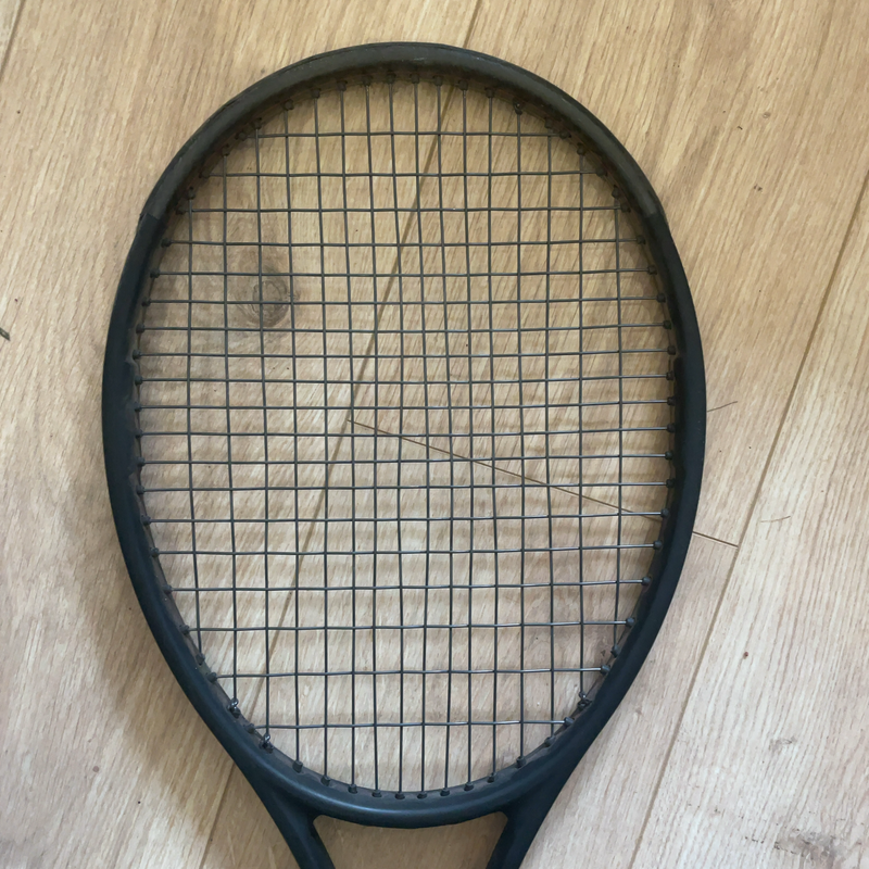 Image de Wilson - Raquette de Tennis Pro Staff 97 V13 disponible sur ekwip