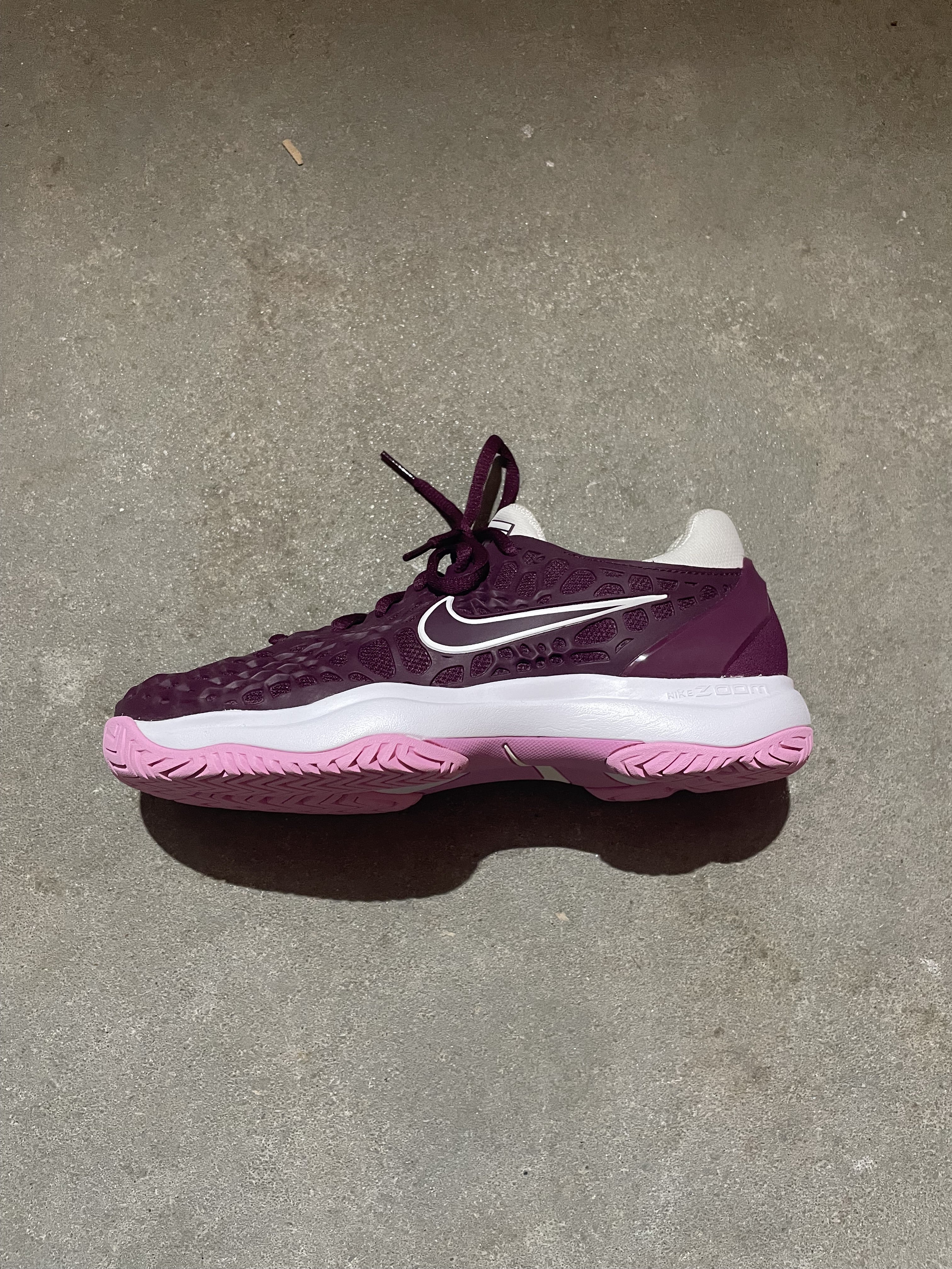 Chaussures de tennis d'occasion ou neuf à très bon prix