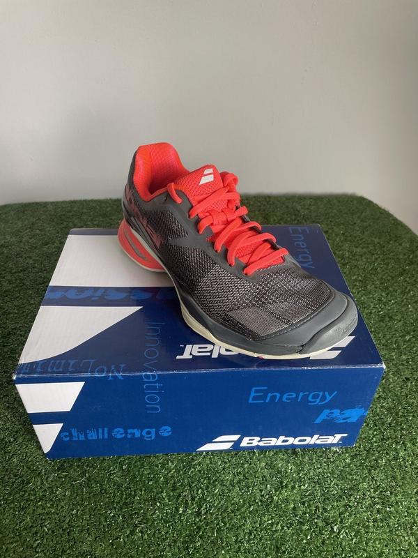 Image de Babolat - Chaussures de Tennis Jet All Court disponible sur ekwip
