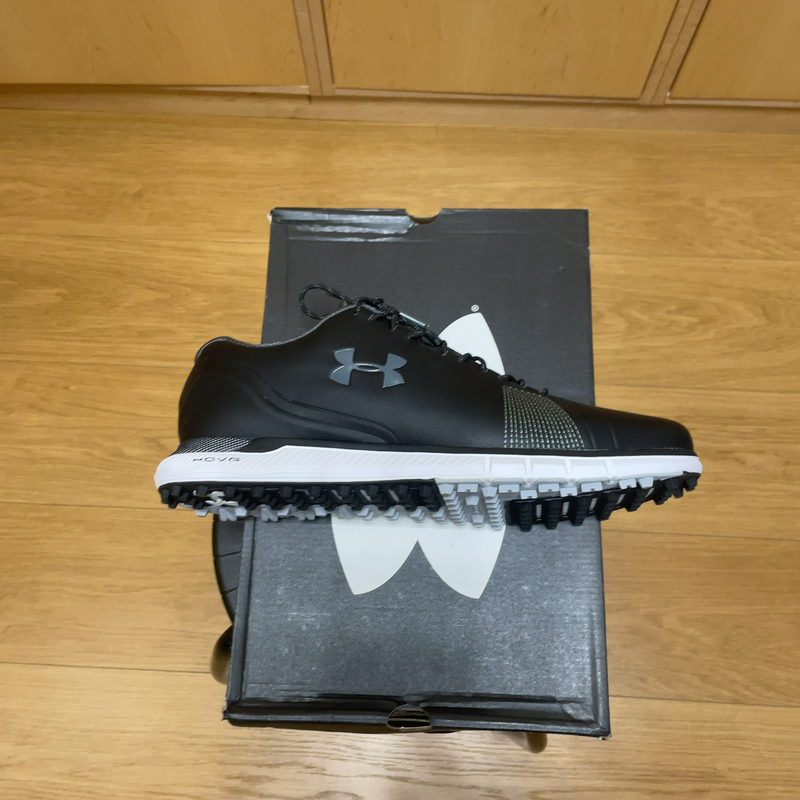 Image de Under Armour - Chaussures de Golf Fade Hovr Sl E Noir disponible sur ekwip