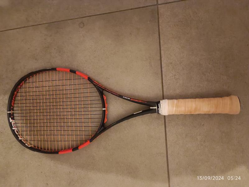 Image de Babolat - Raquette de Tennis Pure Strike 100 disponible sur ekwip