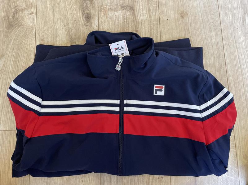 Image de Fila - Ensemble Tracksuit Bruno Navy/Fila Red Comb. disponible sur ekwip