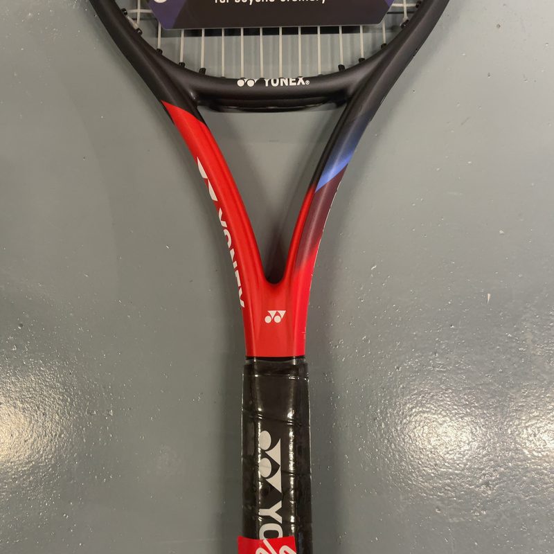 Image de Yonex - Raquette de Tennis VCore Ace disponible sur ekwip