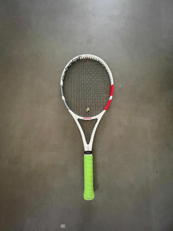 Image de Babolat - Raquette de Tennis Evo Strike disponible sur ekwip