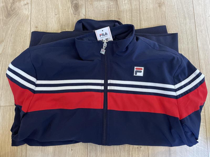 Image de Fila - Ensemble Tracksuit Bruno Navy/Fila Red Comb. disponible sur ekwip