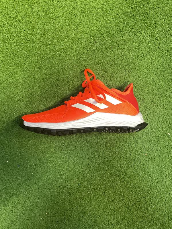 Image de Adidas - Chaussures de Hockey sur gazon Youngstar Orange disponible sur ekwip