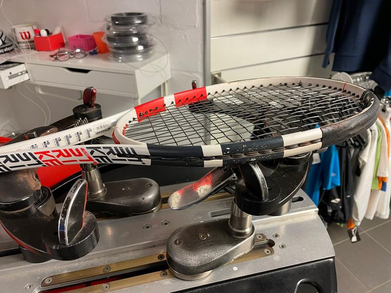 Image de Babolat - Raquette de Tennis Pure Strike 16x19 disponible sur ekwip