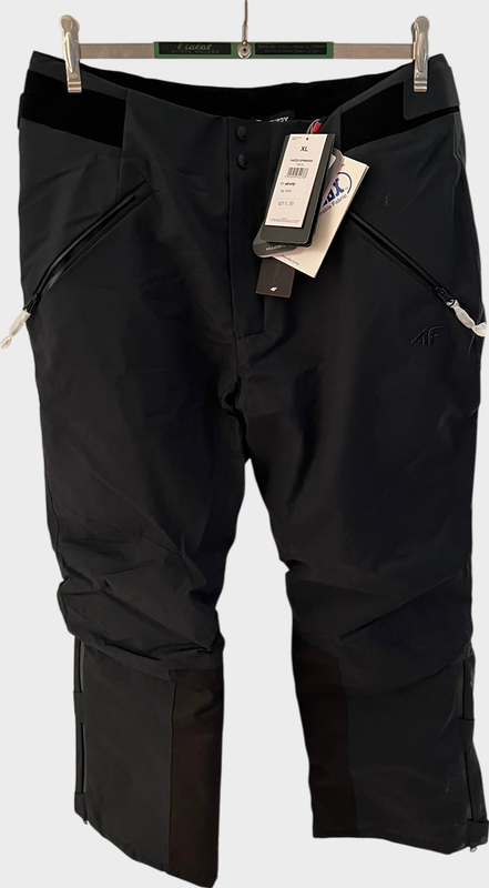 Image de 4F - Pantalon de Ski Dermizax disponible sur ekwip