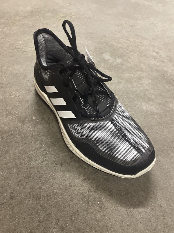 Image de Adidas - Chaussures de Hockey sur gazon Adipower Noir/Gris disponible sur ekwip