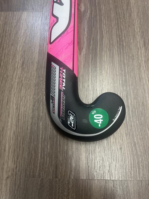 Image de TK - Stick de Hockey sur gazon Junior Total Three Rose disponible sur ekwip