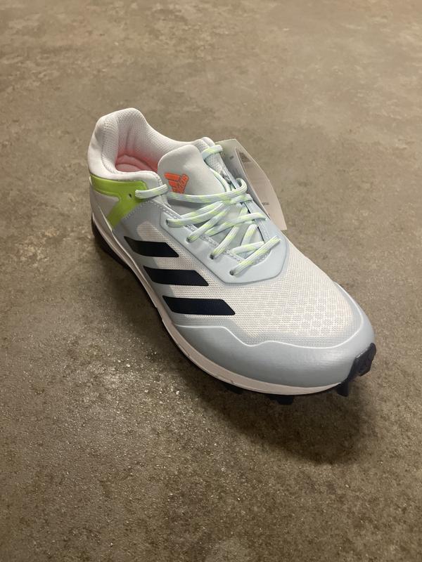 Image de Adidas - Chaussures de Hockey sur gazon Fabela zone Gris/Blanc/Vert disponible sur ekwip