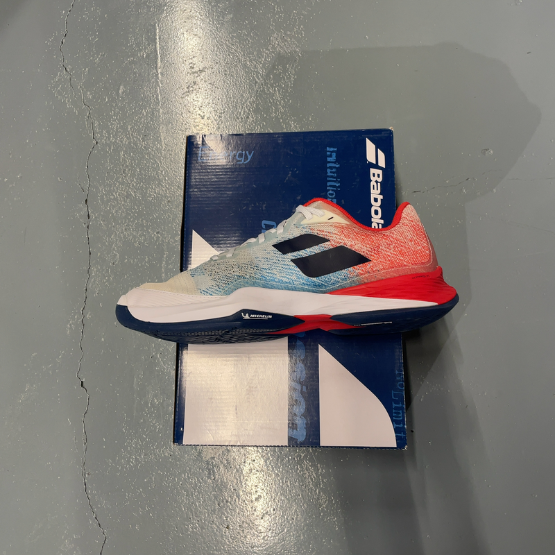 Image de Babolat - Chaussures de Tennis Jet Mach 3 AC Blanche/Bleu/Rouge disponible sur ekwip