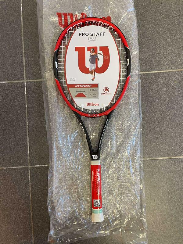 Image de Wilson - Raquette de Tennis Pro Staff 97 ULS disponible sur ekwip