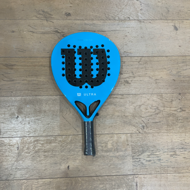 Image de Wilson - Raquette de Padel Ultra Team V2 Bleu et Noir disponible sur ekwip