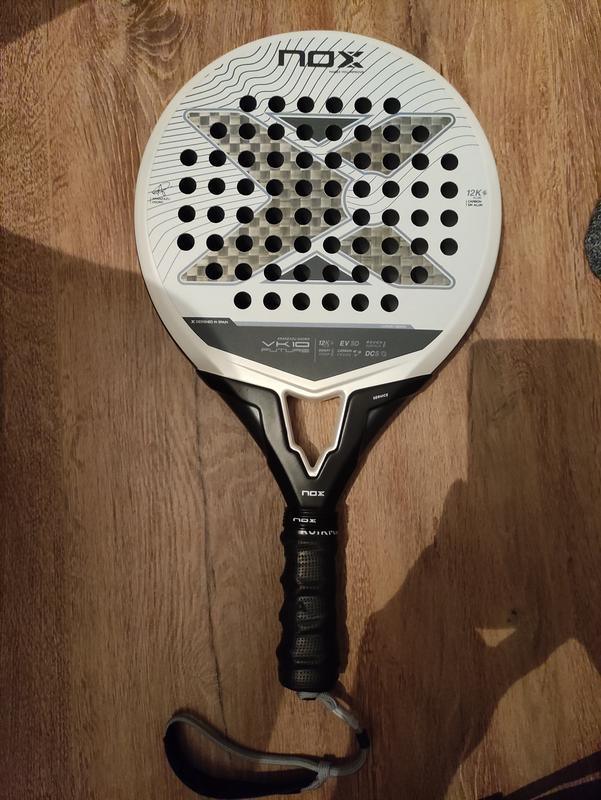 Image de Nox - Raquette de Padel Vk 10 disponible sur ekwip