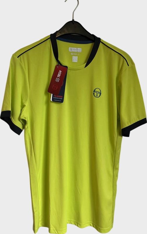 Image de Sergio Tacchini - T-shirt de Tennis Club Tech disponible sur ekwip