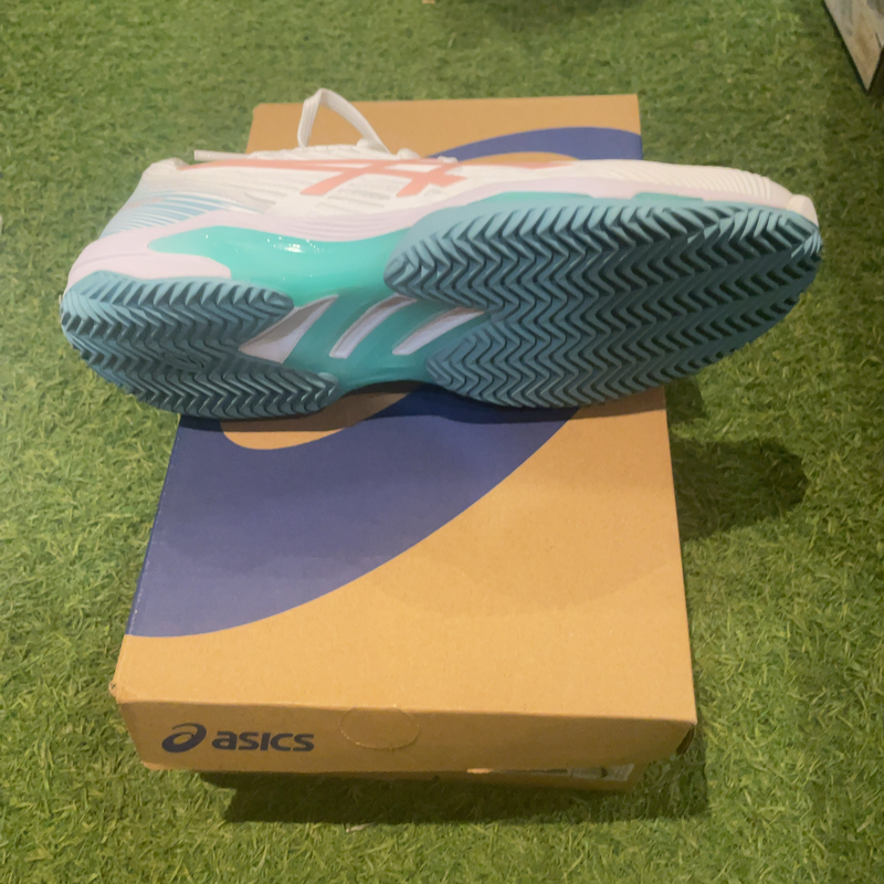 Image de Asics - Chaussures de Tennis Solution Speed FF 2 Clay Blanc/Rose/Bleu ciel disponible sur ekwip