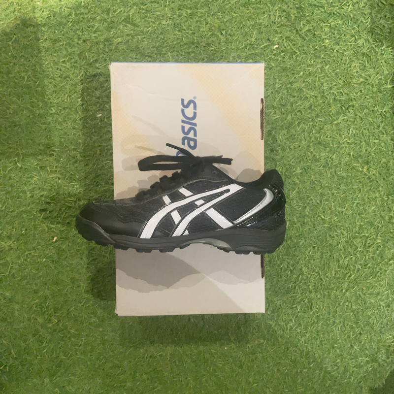 Image de Asics - Chaussures de Hockey Sinic turf GS Noir disponible sur ekwip