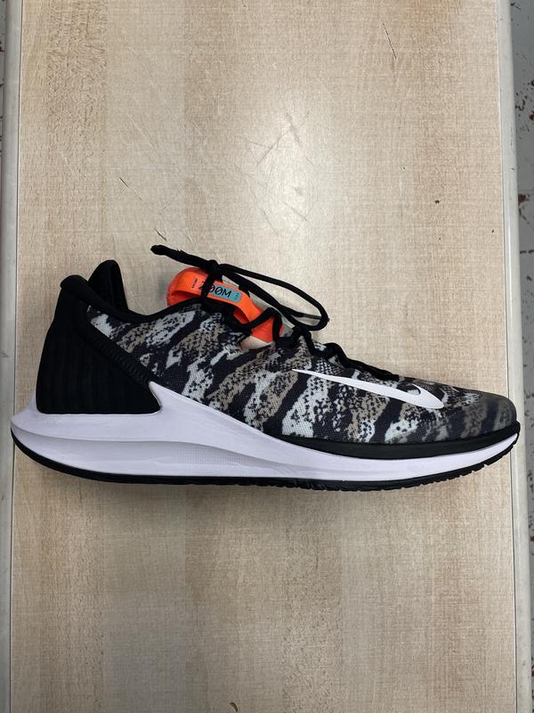 Image de Nike - Chaussures de Tennis Nikecourt Air Zoom Hero HC Photon Dust/White-Black disponible sur ekwip