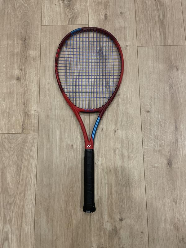 Image de Yonex - Raquette de Tennis Vcore 98 disponible sur ekwip