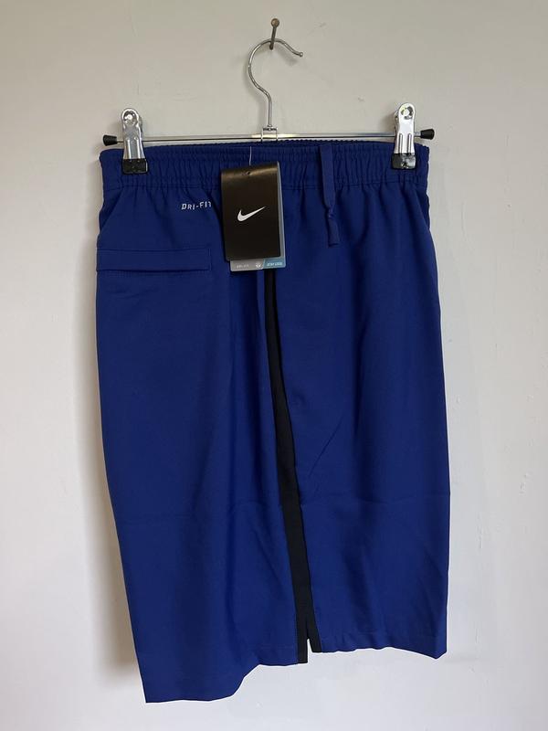 Image de Nike - Short de Tennis Dri Fit disponible sur ekwip