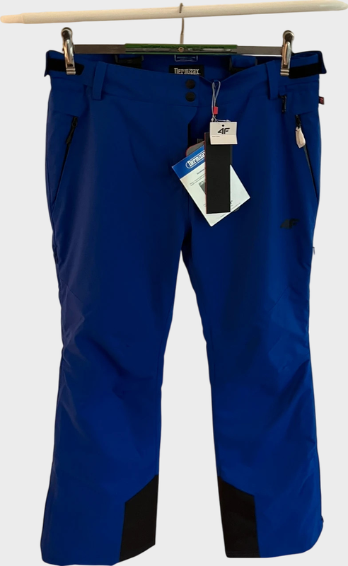 Image de 4F - Pantalon de Ski Dermizax disponible sur ekwip