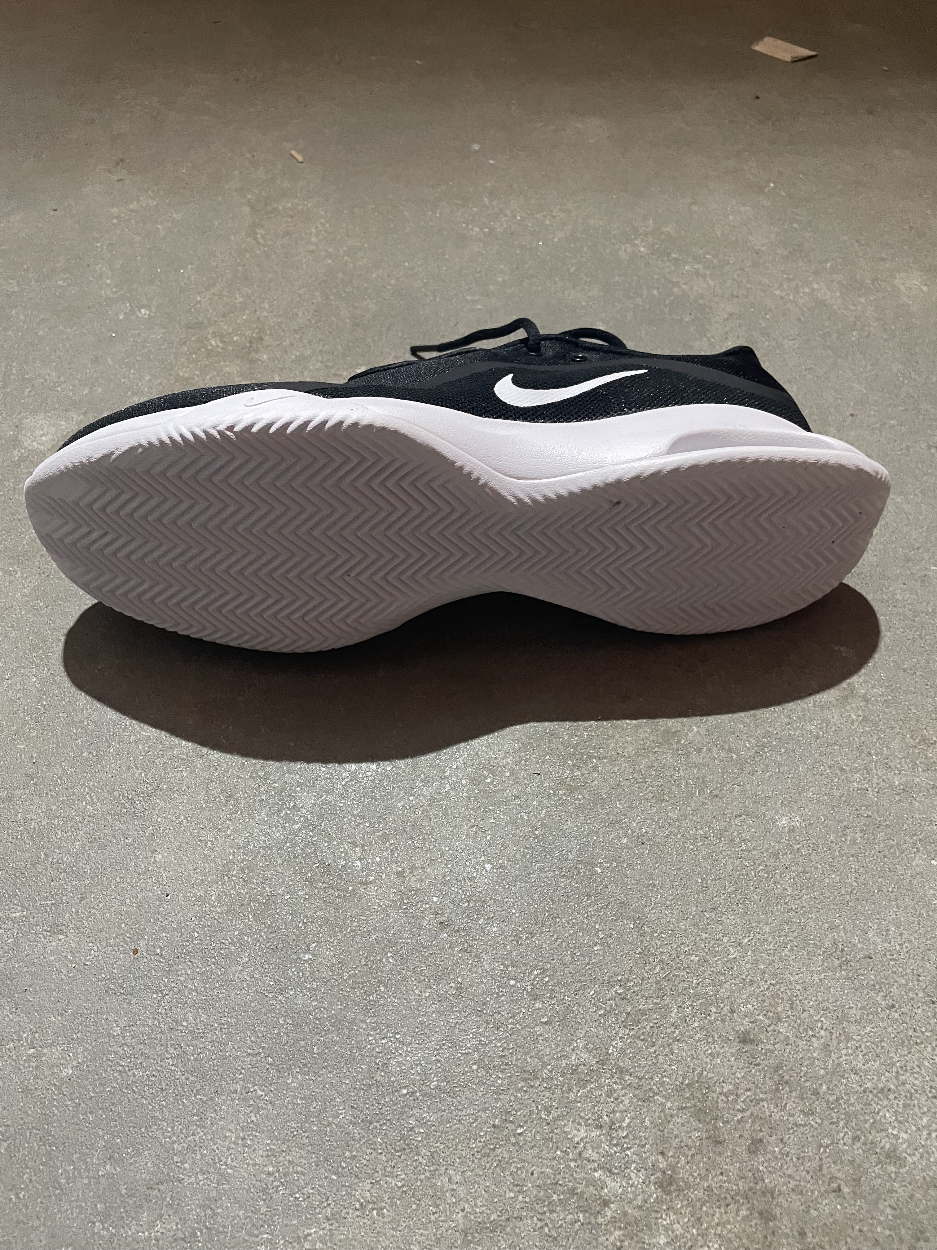 Chaussures de tennis d'occasion ou neuf à très bon prix