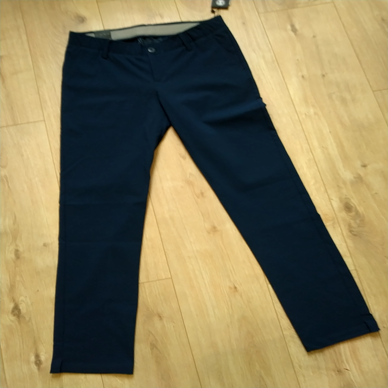 Image de Under Armour - Vêtement de Golf Pantalon Femme Coldgear Infrated Bleu Marine disponible sur ekwip