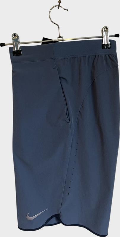 Image de Nike - Short de Tennis Marine disponible sur ekwip