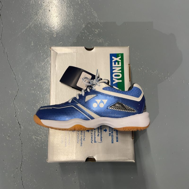 Image de Yonex - Chaussures de Tennis POWER CUSHION 36 Bleu disponible sur ekwip