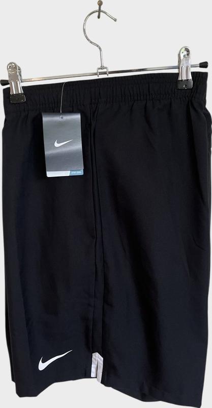 Image de Nike - Short de Tennis Dri Fit disponible sur ekwip