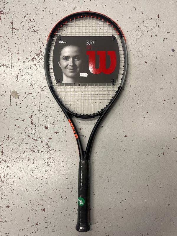 Image de Wilson - Raquette de Tennis Burn 100 V4.0 disponible sur ekwip