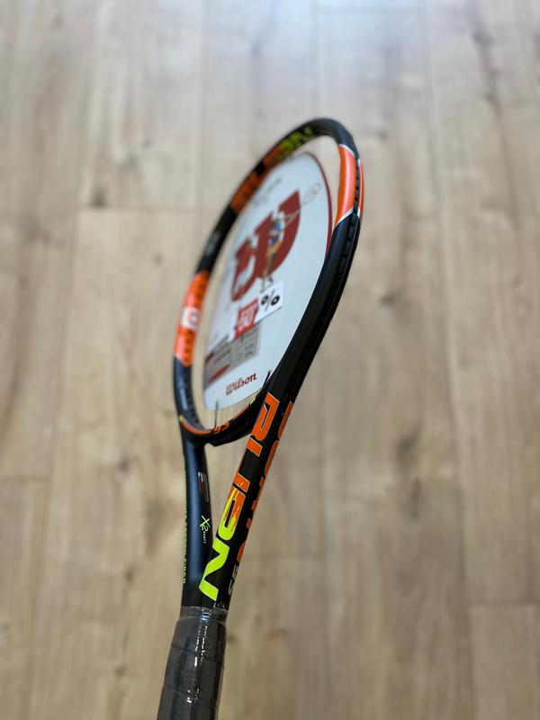 Image de Wilson - Raquette de Tennis Burn 95 disponible sur ekwip