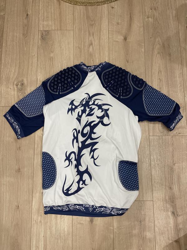 Image de Force XV - Épaulières de Rugby Tribal Dragoon disponible sur ekwip